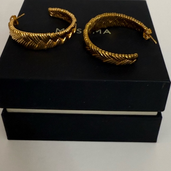MISSOMA
Large Braid Hoop Earrings in 18ct Gold Plated - Picture 6 of 13